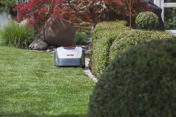 AL-KO 119.925 ROBOLINHO 500 W AKÜLÜ ÇİM BİÇME ROBOTU