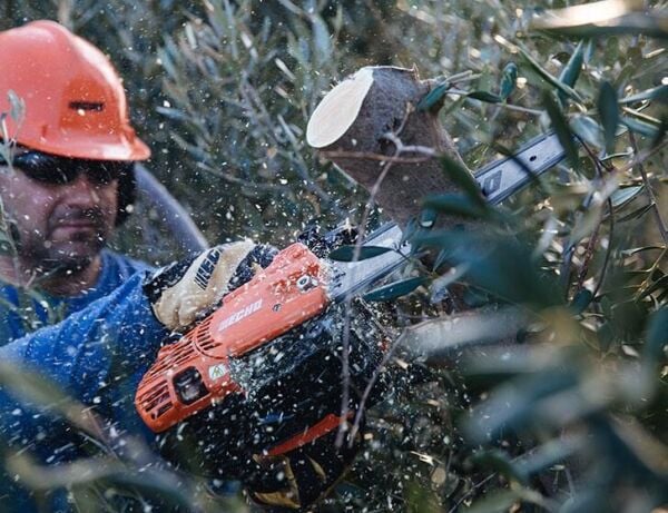 Echo CS-2511TES 1.5 Hp Benzinli Ağaç Kesme Makinesi