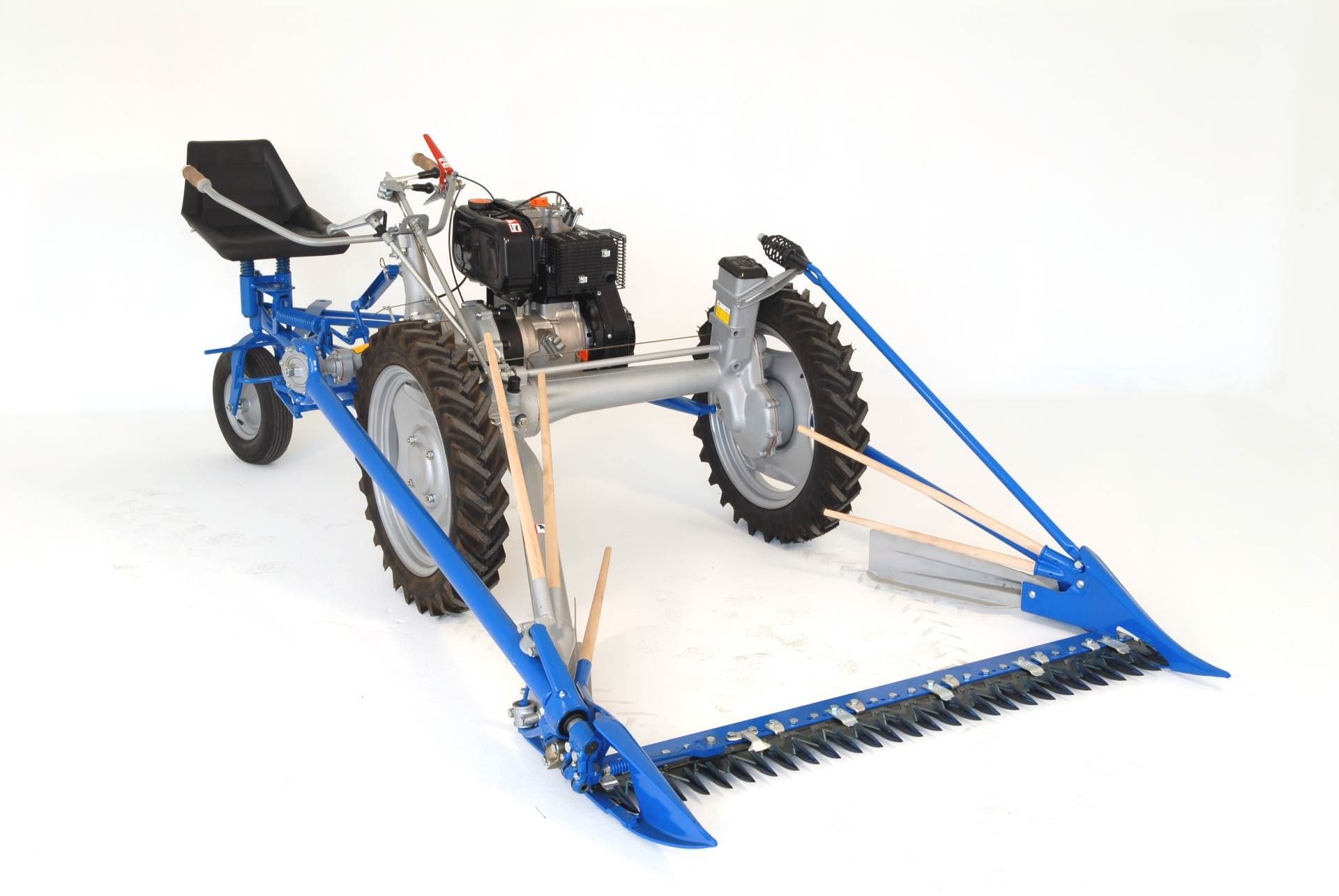 BCS 857-454332 622 ÜçTekerlekli Dizel Motorlu Çayır Biçme Makinesi